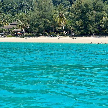 Perhentian Suria Hotel Kampong Pasir Petani Bagian luar foto