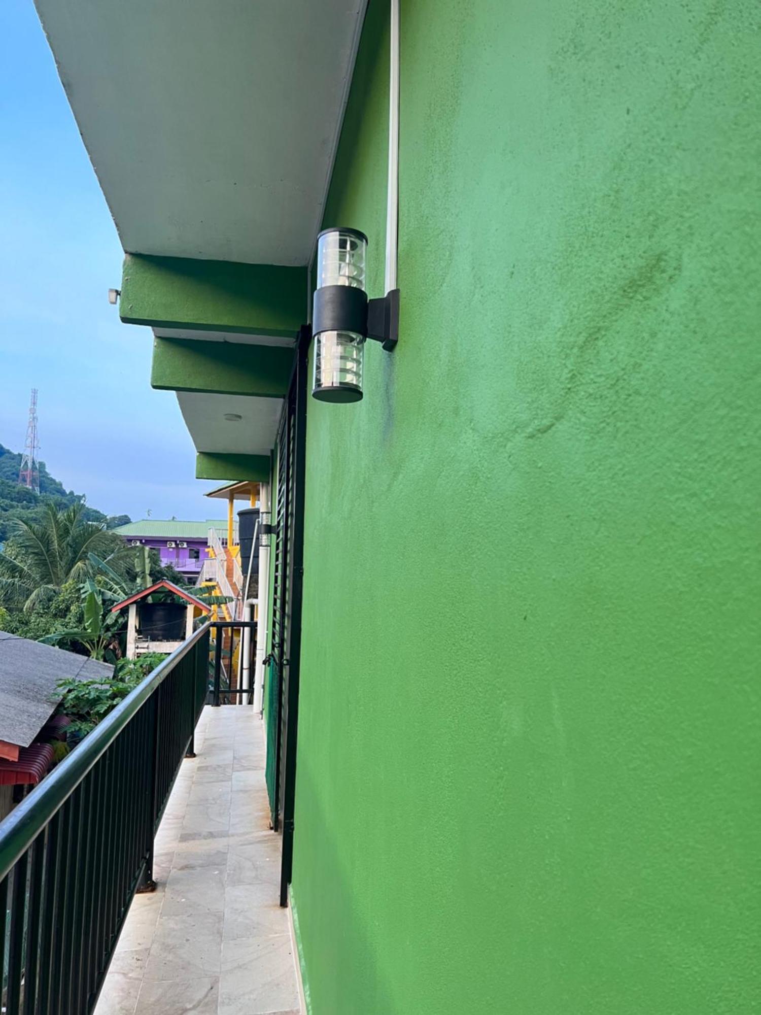 Perhentian Suria Hotel Kampong Pasir Petani Bagian luar foto