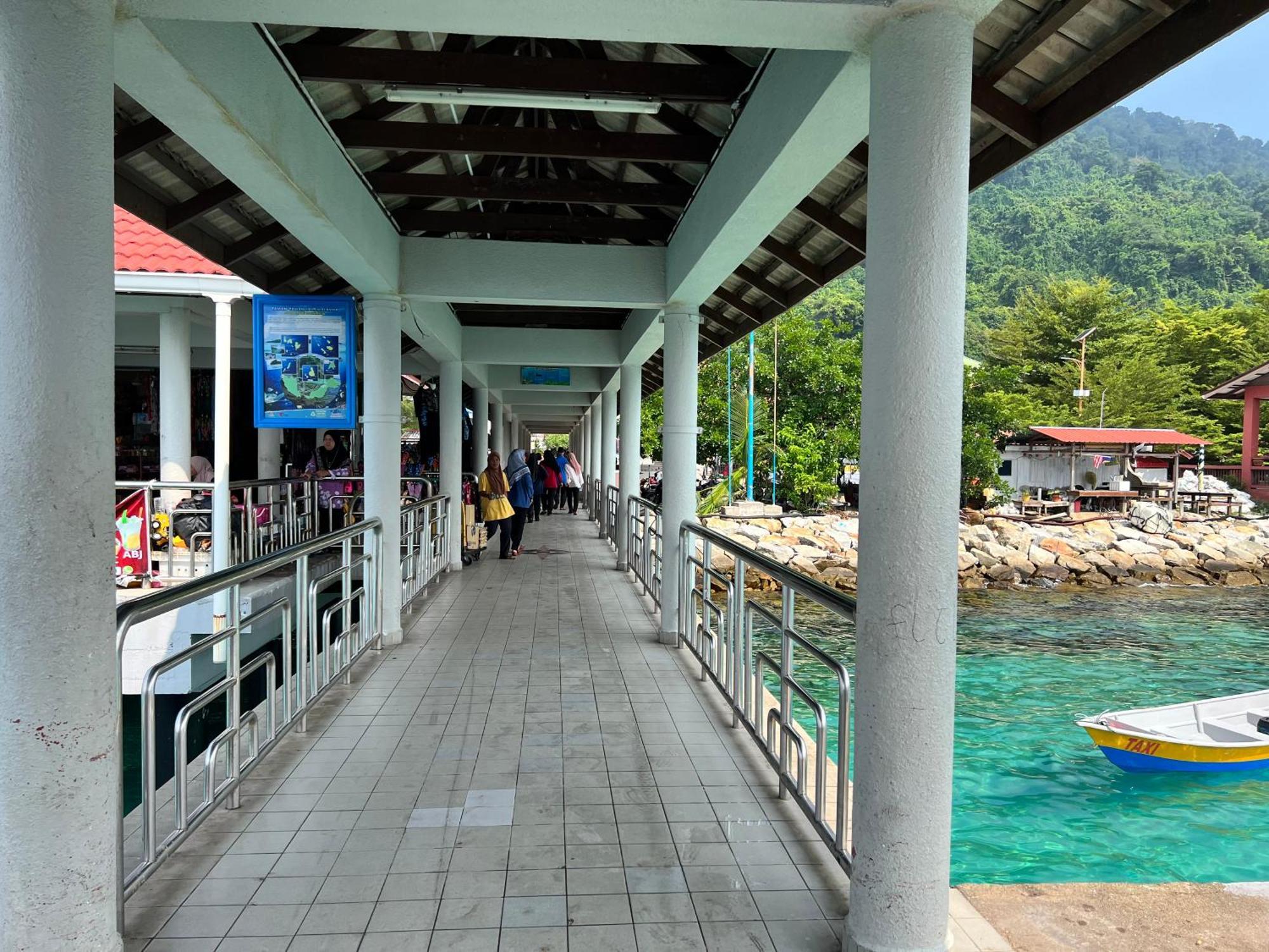 Perhentian Suria Hotel Kampong Pasir Petani Bagian luar foto